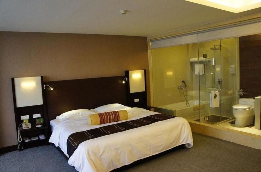 Golden Dragonball Hotel Guilin Exterior foto