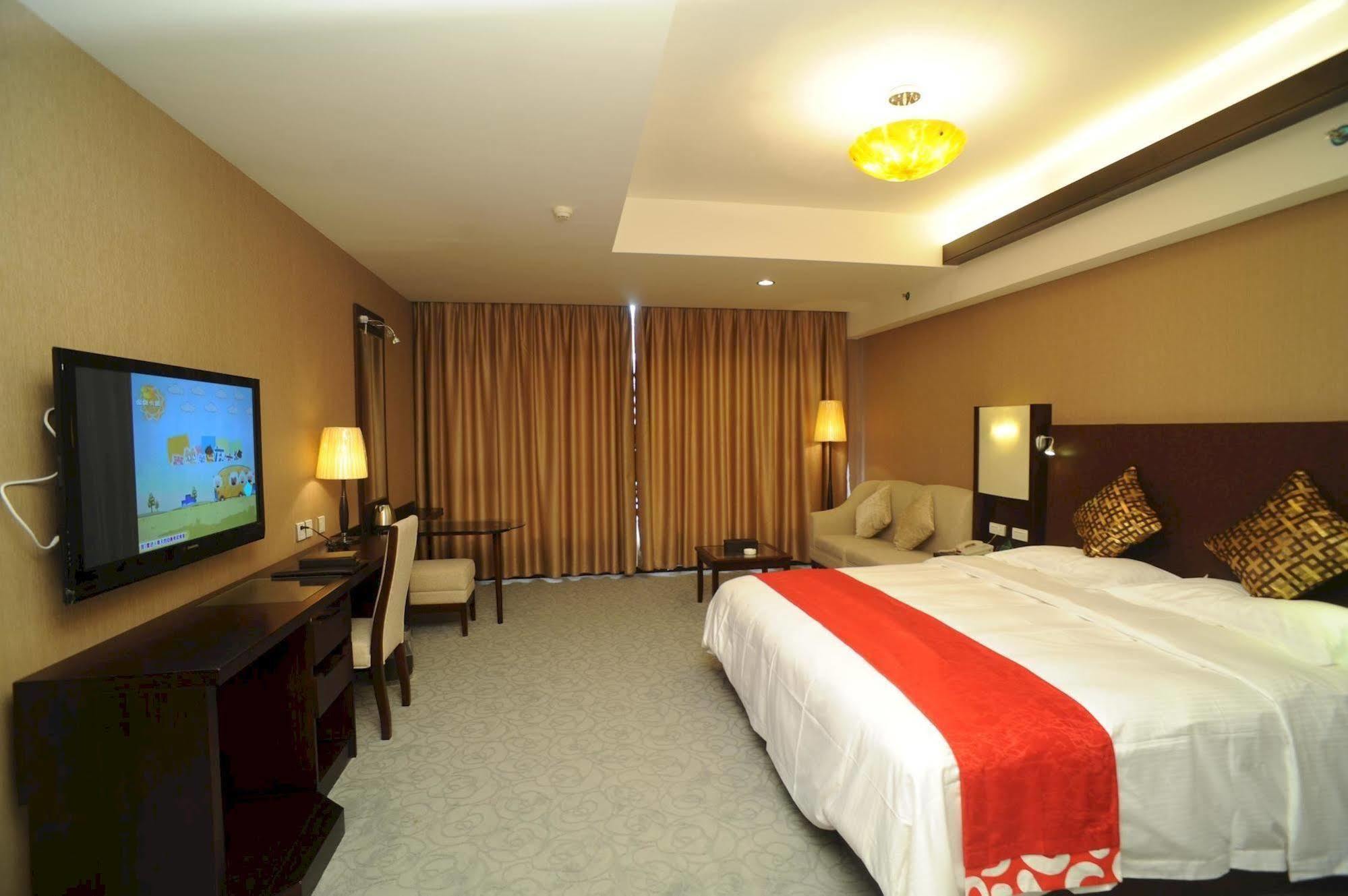 Golden Dragonball Hotel Guilin Exterior foto